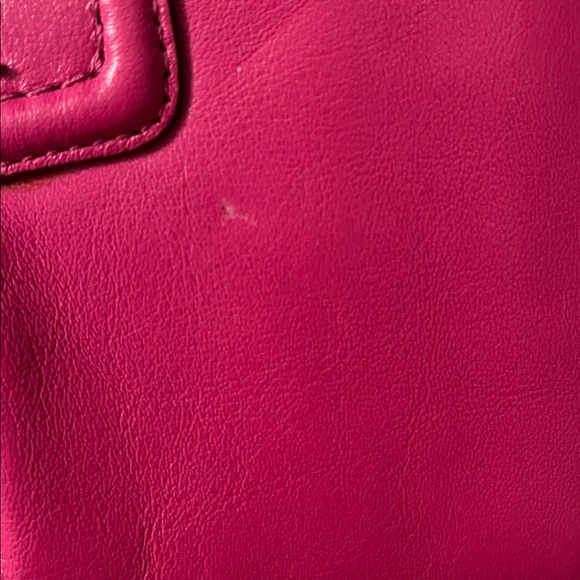 NWT Coach Fuchsia leather wristlet. - Picture 7 of 7